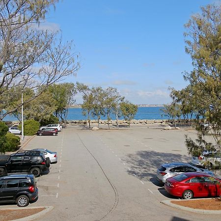 Hillarys Marina Apartment 퍼스 외부 사진