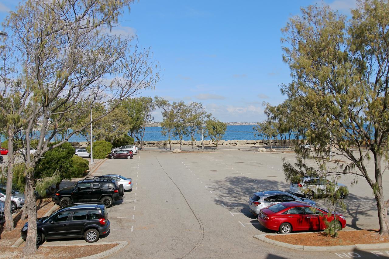 Hillarys Marina Apartment 퍼스 외부 사진