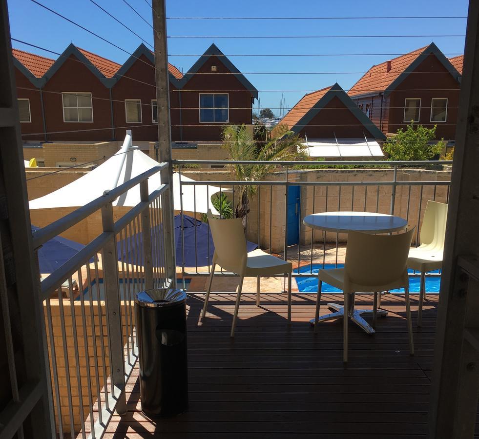 Hillarys Marina Apartment 퍼스 외부 사진