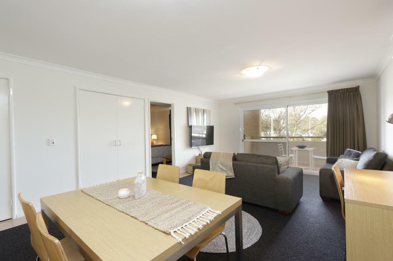 Hillarys Marina Apartment 퍼스 외부 사진